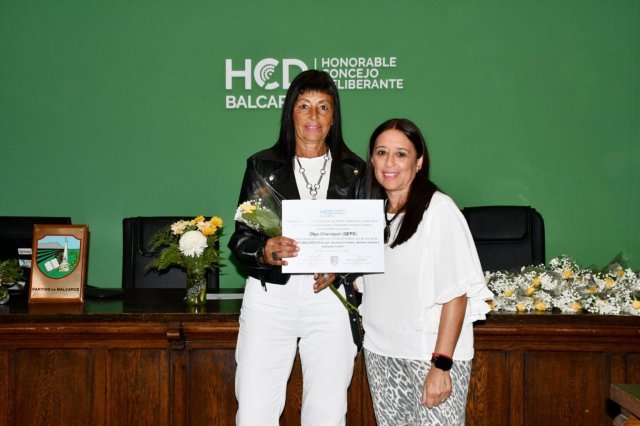 reconocimiento-por-el-mes-de-la-mujer-en-el-hcd-3-1536x1023